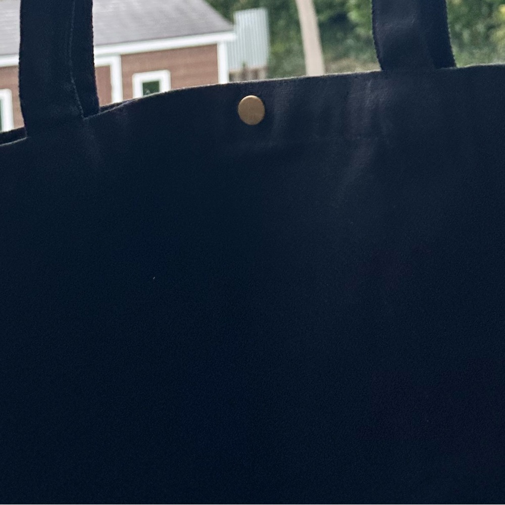 Black Canvas snap top Tote with Gold Bear Design HANDCRAFTED - Picture 10 of 10
